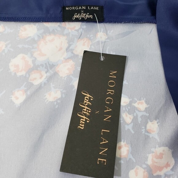 Morgan Lane Belted Robe with Long Sleeve and Pockets, Navy Floral, Size S/M - Picture 2 of 7